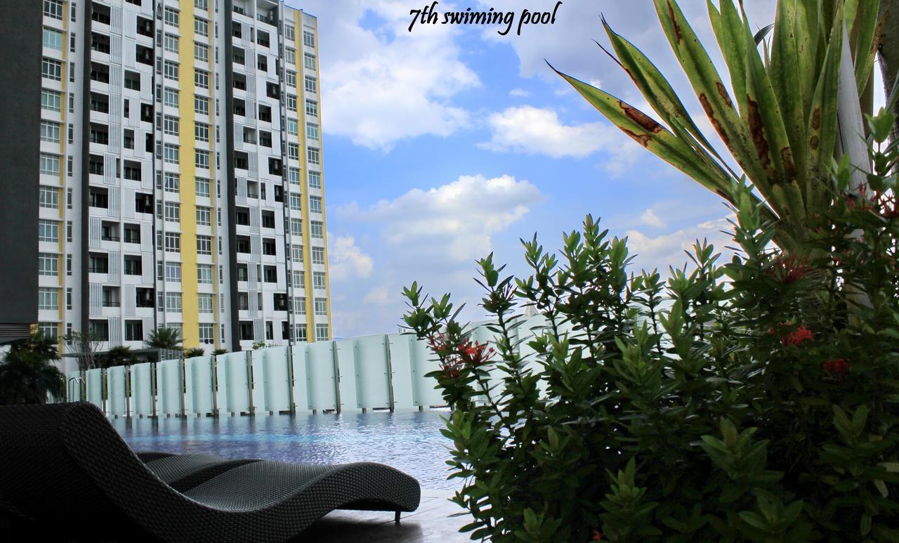 Ferienwohnung H2H - Reunion House @ Majestic Ipoh 家好月圆 Exterior foto